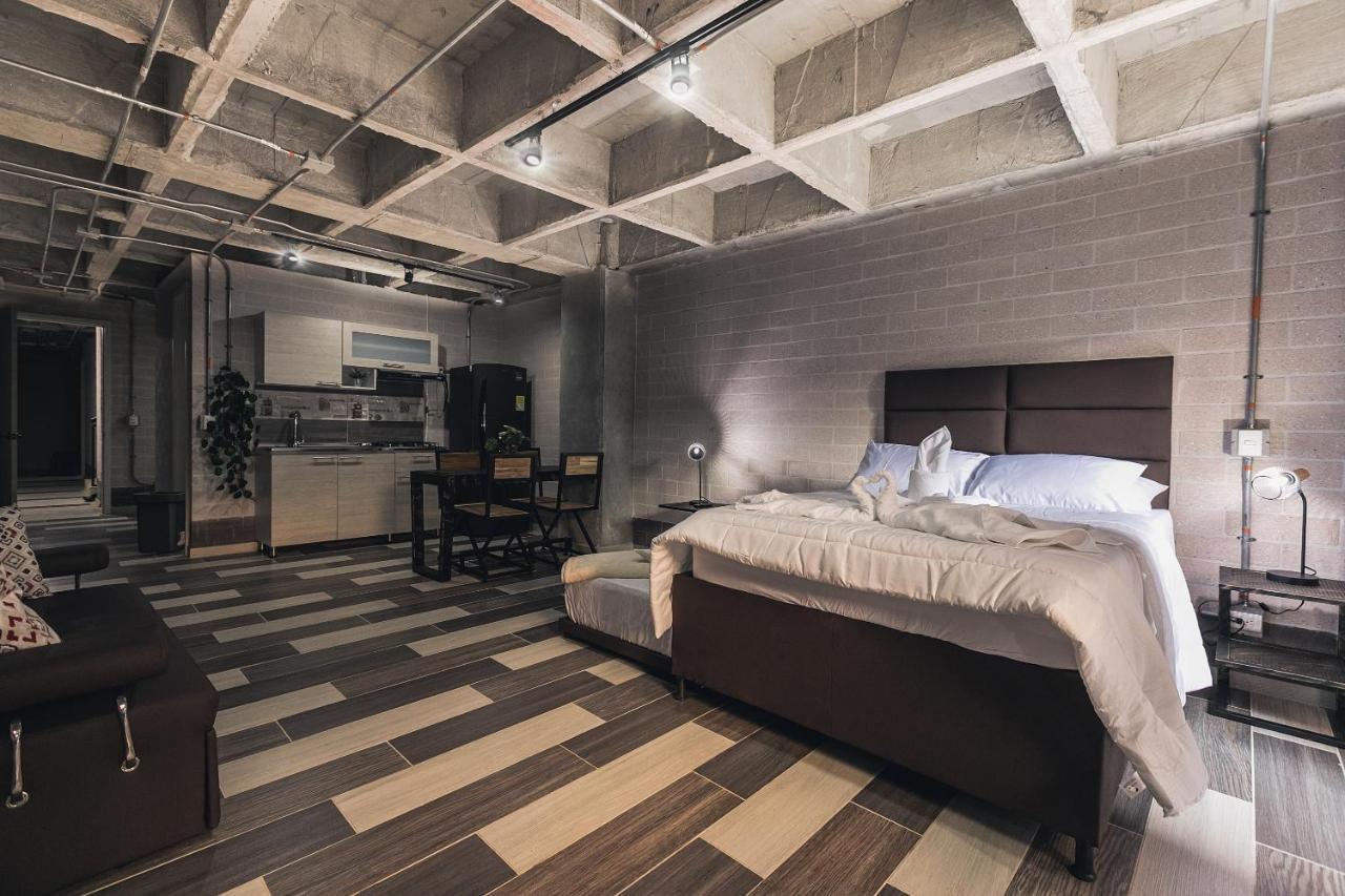 Magenta Loft Apartment Меделин Екстериор снимка